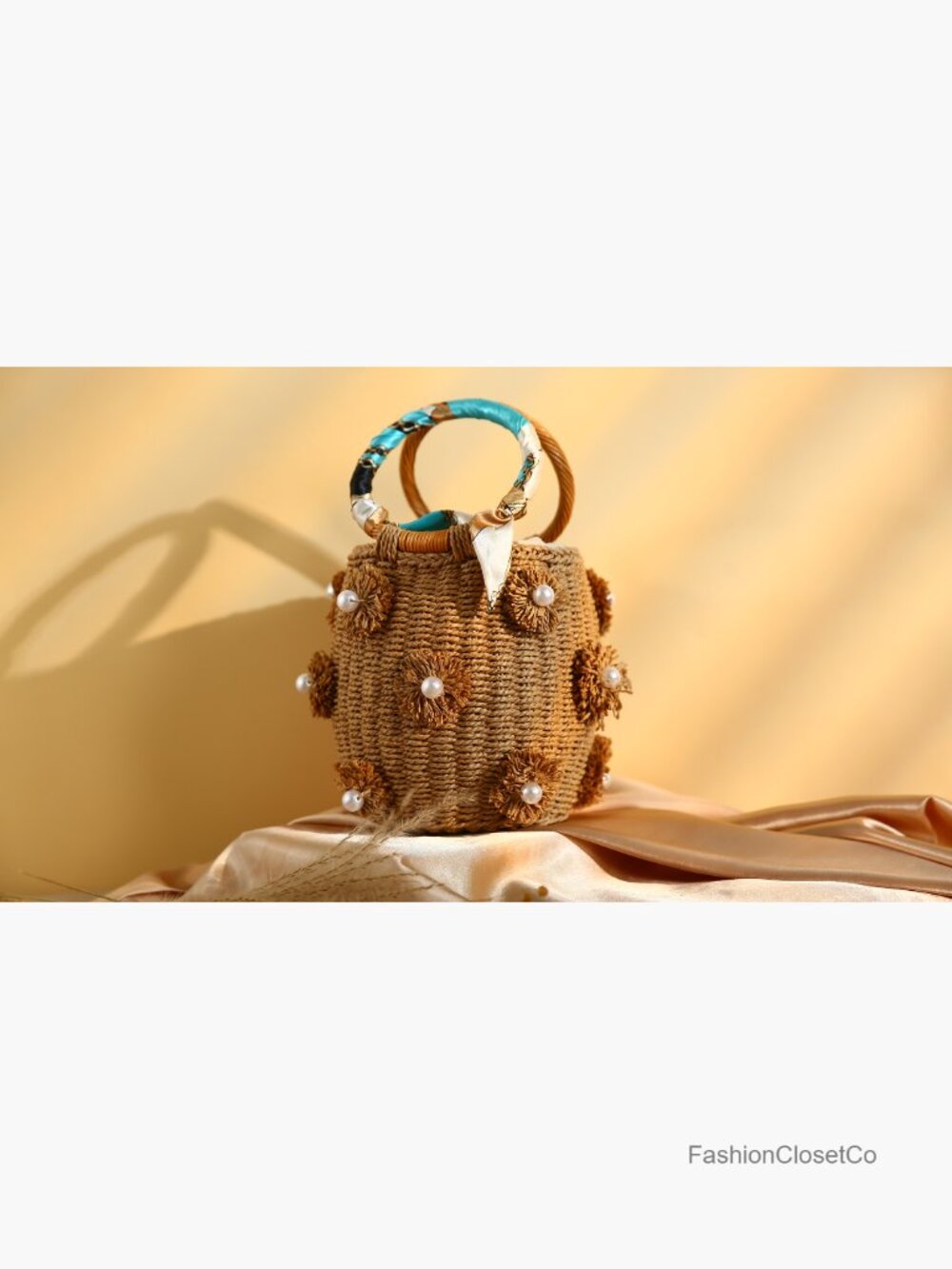 Rattan Straw Bucket Bag with Pearl Flowers - Handwoven Summer Beach Tote - Picture 7 of 7
